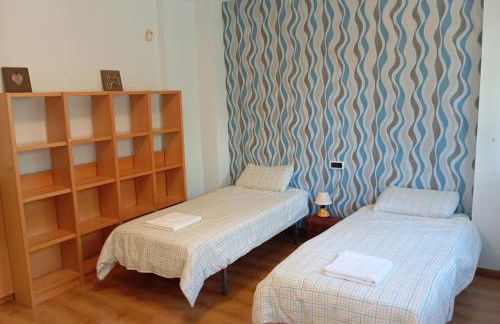 Precioso chalet 4 habitaciones con Piscina comunitaria - Photo 28