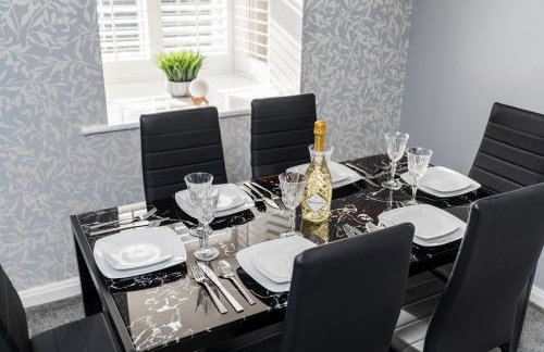 Cozy 2 Bed Apartment - Unlimited Wi-Fi - Free Parking - Sleeps 6 - By Old Trafford - Foto 6