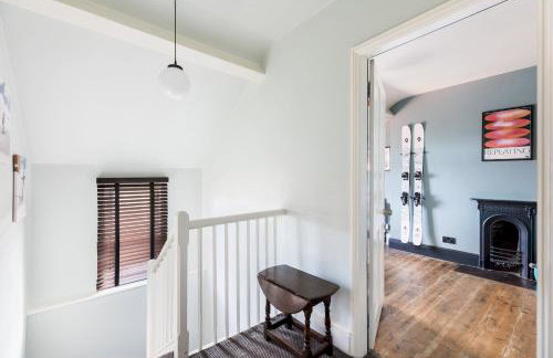 Stunning 2-bed Townhouse in Moreton-in-Marsh - Pass the Keys - Foto 26