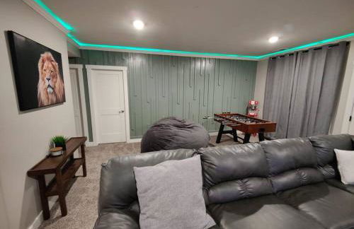 Paradise View Lodge - Amazing Lake Views, Playroom, Pool, HotTub! - Foto 43