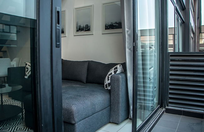 Embassy Gardens Premier Suites - Photo 49