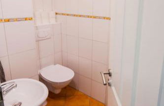 SecondHome Stuttgart - Very nice apartment near historic city centre at Blumenstr 58 in Esslingen am Neckar - W2 - Foto 16