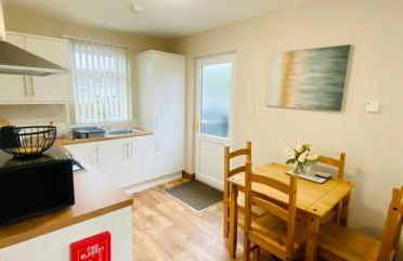 Tulip Cabin with Hot Tub - Foto 4