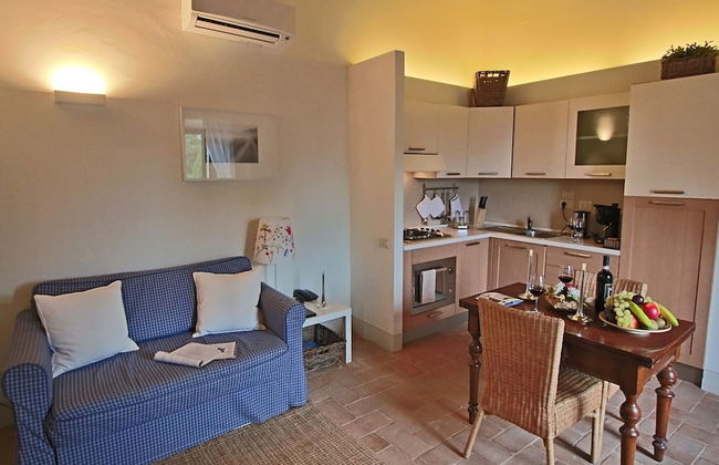 Modern Holiday Home in Foligno - Loc. With Pool - Foto 55