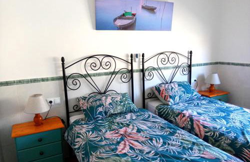 Beachfront House sea views near historic Cartagena - Foto 25