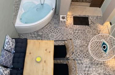 Kyrangelo Traditional House with outdoor jacuzzi - Foto 1