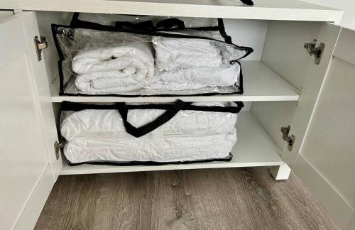 New updated Apt Half A Mile to Downtown Libertyville - Foto 14