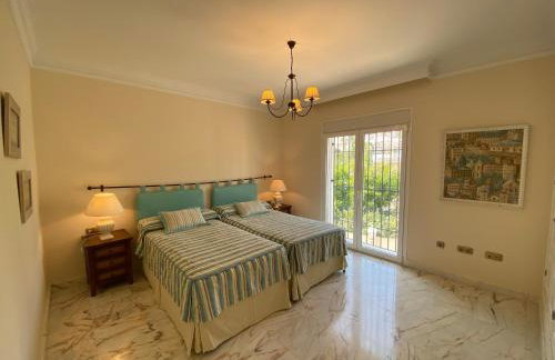 Apartamentos Villa Torreblanca - Foto 53