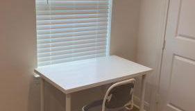 Modern 2 Bedroom All-En-Suite Near Downtown with EV Socket - Photo 2