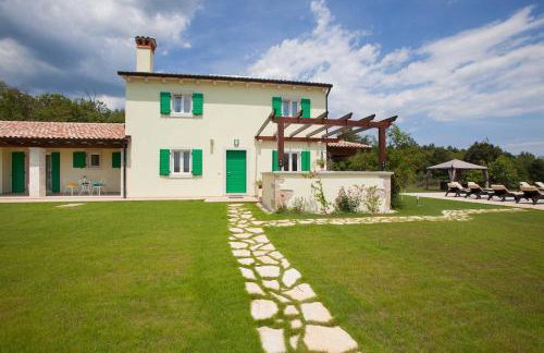 Villa Agnese, a charming pool villa surrounded by nature - Foto 29