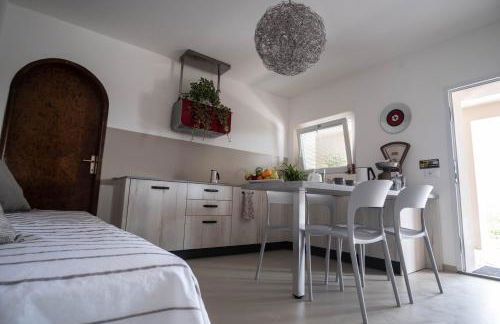 Mini Amina - Foto 11