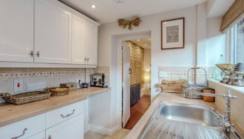Olive Quay Cottage - Rustic elegance, big country garden Norfolk coast - Foto 4, stove, dishwasher, pet friendly