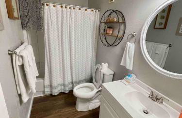 Beechside Breeze Luxury Condo with Pool Hot tub - Foto 71