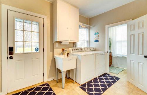 Sodus Point Home - Walkable to Beach! - Foto 36