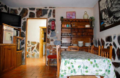 La HACIENDA - Photo 6