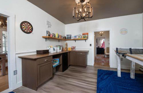 Game Room 10 Min to Trails - Foto 23