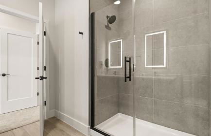 Contemporary 4BR Townhome with Pool & Themed Rooms - Foto 19