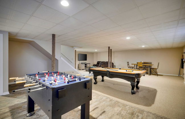 The Nest at Pinecrest by Avantstay Spacious Deck, Game Room, Fire Pit - Foto 3