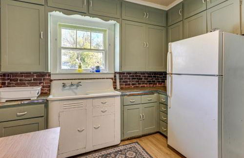 3 Mi to Dtwn Saginaw Cozy Family Home with Yard! - Foto 10