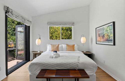 New Listing Midcity West Villa by Colby & Conrad - Foto 3