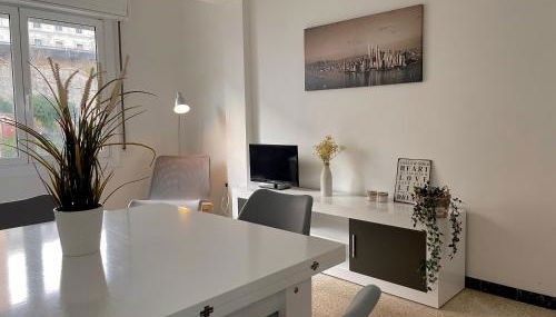 Apartamento estación de Portbou - Foto 4