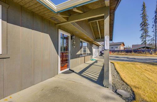 Yard Space with Fire Pit Kenai Getaway! - Foto 27