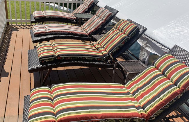 Log Cabin in the Field - Foto 17