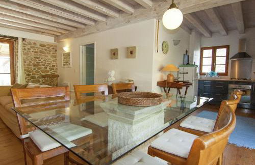Cottage in France with Covered Terrace - Foto 11
