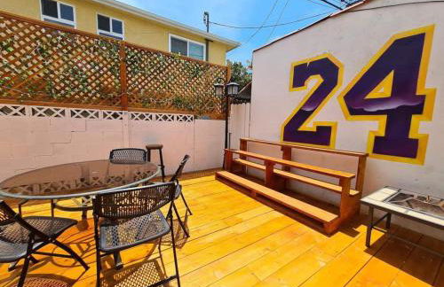 3 bedroom with Hot Tub and Video game console 10 minutes from Rodeo Drive Beverly Hills - Photo 6