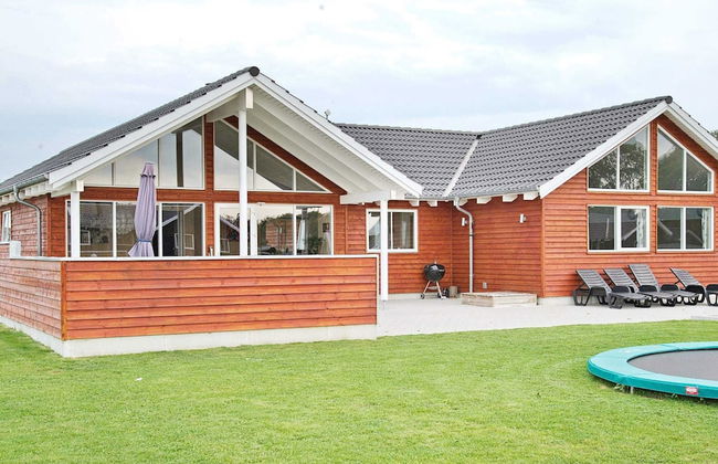 Luxury Pool Retreat in Nordborg - By Traum Ferienwohnungen - Photo 18