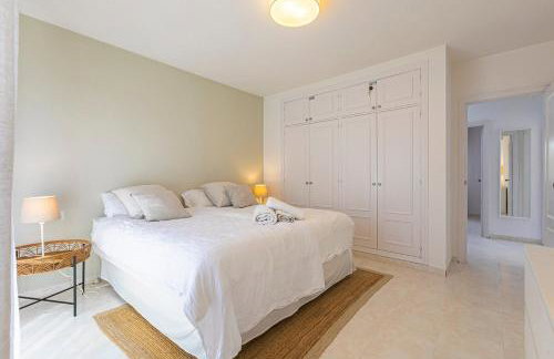 MARBELLA HOME RENTALS - Beachside, 3BR Townhouse - Foto 11