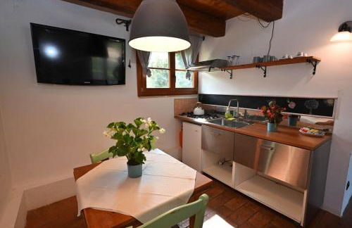 Villa al Furlo con Idromassaggio - Foto 6