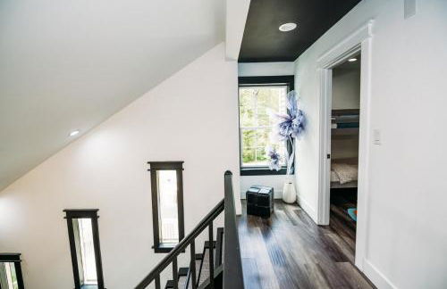 Creekside Family Dreamland - Hot Tub, Firepit, Arcade - Foto 22