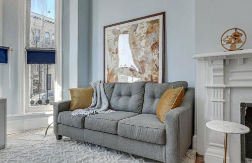 1 Block to Penn Station-Baltimore! Urban Studio - Photo 7