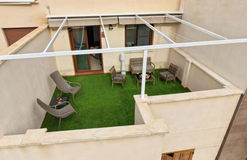 Modern penthouse with parking, at the foot of the tram - Foto 1