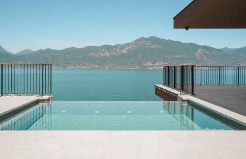 LUXE VISTA Lakeside Villa Brenzone - Foto 14