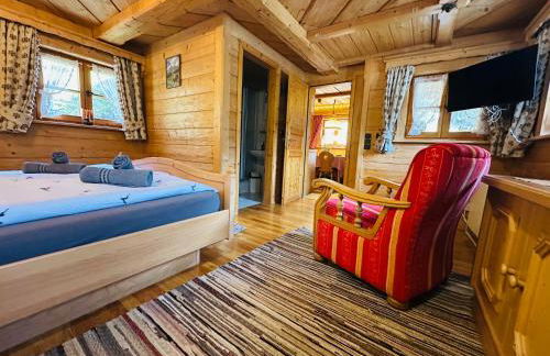 Almbrünnerl die Almhütte auf der Raffner Alm - Foto 6