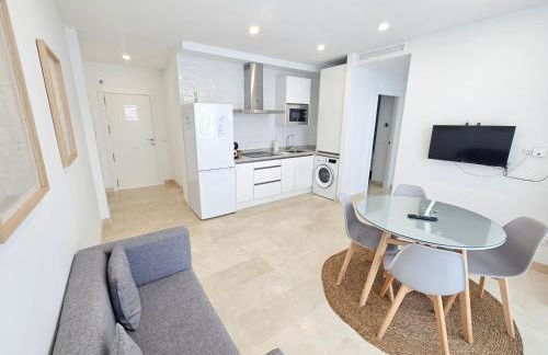 Apartamento 1ª Línea de playa Planta Vistas a Casco Histórico - Foto 2