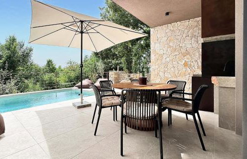 2 Bedroom Stunning Home In Labin - Foto 7