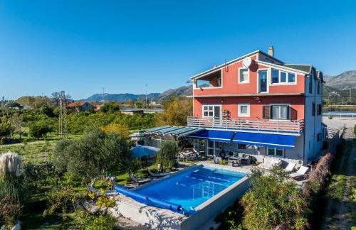 Holiday house with a swimming pool Opuzen, Neretva Delta - Usce Neretve - 8818 - Foto 3