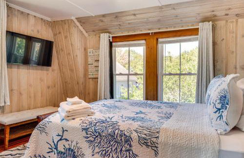 Hot Tub and Fireplace Coastal Getaway in Maine - Foto 21