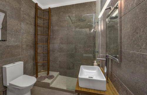 Villa Alfarrobeira by Villa Plus - Photo 11