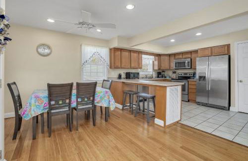 Beach Haven - Modern Home; Close to town! - Foto 8