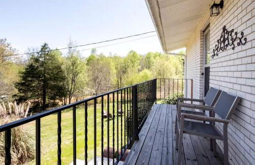 Lovely Vacation Rental with Hot Tub and Amazing Amenities for a Fantastic Family Escape in Clarkesville, Georgia - Foto 20