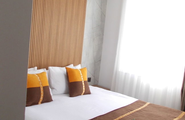 Sorta Hotel - Photo 35