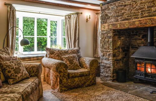 Priory Cottage - Photo 3