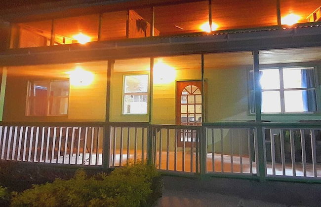 Pinard's Mountain Resort- Cottage 9 - Photo 23