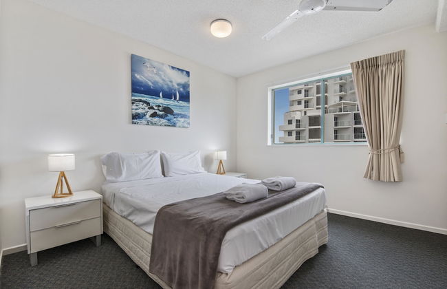 Key Largo Apartments - Photo 9