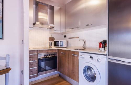 Iconic by Unik Vacation - Photo 32