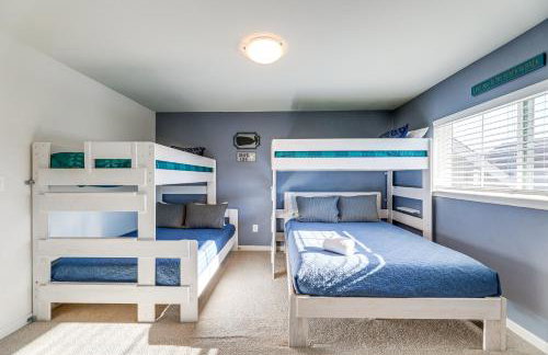 Shuttle to Beach, Relax on Patio! Millville Escape - Foto 21